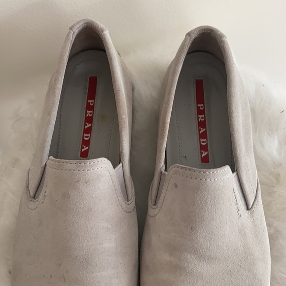 Prada slip on sneaker - Picture 2 of 4